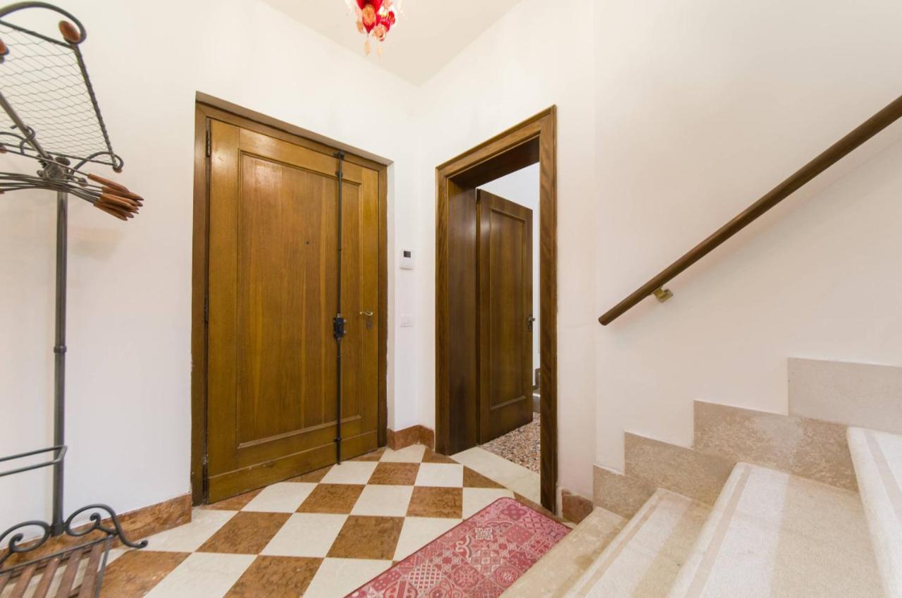 Апартаменты Residenza La Torretta Венеция Экстерьер фото